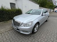 Gebraucht Mercedes E220 170 PS (125 kW) 2011 Grau Limousine