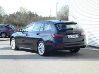 Gebraucht BMW 318 Advantage 156 PS (114 kW) 2020 Black sapphire metallic Kombi