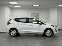 Gebraucht Ford Fiesta Cool & Connect 75 PS (55 kW) 2022 Weiß Limousine