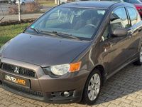 Gebraucht Mitsubishi Colt 95 PS (69 kW) 2013 Braun Kleinwagen