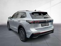 Neu VW Tiguan R-line 272 PS (200 kW) 2025 Oyster silver metallic SUV