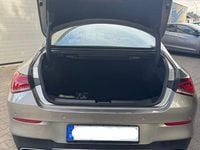 Gebraucht Mercedes CLA180 136 PS (100 kW) 2020 Grau Limousine