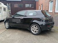 gebraucht Alfa Romeo 147 T-Spark 120PS