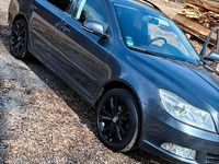 Gebraucht Skoda Octavia 122 PS (89 kW) 2012 Grau Kombi