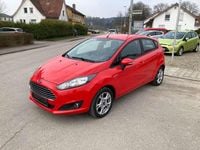 Gebraucht Ford Fiesta Trend 101 PS (74 kW) 2016 Racerot Kleinwagen