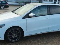 Gebraucht Mercedes B250 224 PS (164 kW) 2019 Schwarz Van / Kleinbus