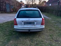 Gebraucht Mercedes C200 116 PS (85 kW) 2001 Silber Kombi