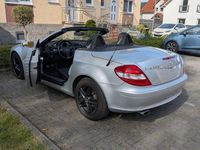 Second-hand Mercedes SLK200 163 CP (119 kW) 2007 Argintiu Cabrio