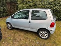 Gebraucht Renault Twingo 75 PS (55 kW) 2005 Silber Kleinwagen
