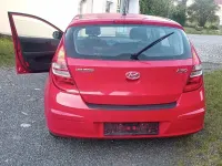 Gebraucht Hyundai i30 Classic 109 PS (80 kW) 2008 Rot Limousine