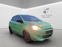 Gebraucht Mitsubishi Space Star 71 PS (52 kW) 2013 Grün Van / Kleinbus