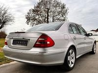 Second-hand Mercedes E500 306 CP (225 kW) 2004 Argintiu Berlinǎ