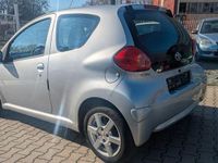 Gebraucht Toyota Aygo Cool 68 PS (50 kW) 2006 Silber Kleinwagen