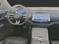 Gebraucht Mercedes E300 AMG 2025 Weiss