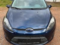 Gebraucht Ford Fiesta 82 PS (60 kW) 2011 Blau Kleinwagen