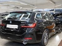 Gebraucht BMW 320e Sport Line 204 PS (150 kW) 2022 Schwarz Kombi