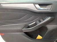 Gebraucht Ford Focus Cool & Connect 120 PS (88 kW) 2022 Weiß Limousine