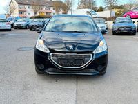 Gebraucht Peugeot 208 Active 68 PS (50 kW) 2014 Schwarz Kleinwagen