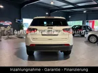 Gebraucht Jeep Compass Limited 170 PS (125 kW) 2018 Weiß SUV