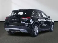 Gebraucht Mercedes GLA200 163 PS (119 kW) 2024 Unilack nachtschwarz SUV