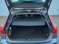 Gebraucht Volvo V60 197 PS (144 kW) 2021 Grau Kombi