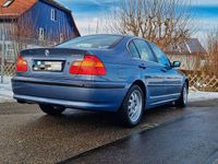 Gebraucht BMW 320 170 PS (125 kW) 2003 Blau Limousine