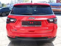 Gebraucht Jeep Compass Limited 241 PS (177 kW) 2022 Rot SUV