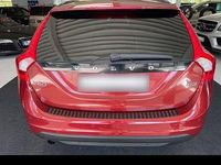 Gebraucht Volvo V60 163 PS (119 kW) 2011 Rot Kombi