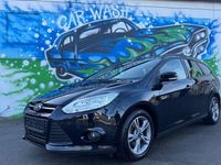 Gebraucht Ford Focus Trend 101 PS (74 kW) 2013 Schwarz Limousine