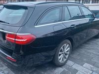 Second-hand Mercedes E200 184 CP (135 kW) 2017 Negru Break