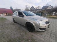Gebraucht Opel Astra 105 PS (77 kW) 2009 Silber Kleinwagen