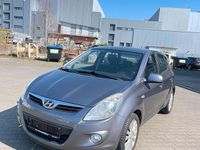 Gebraucht Hyundai i20 75 PS (55 kW) 2009 Grau Kleinwagen