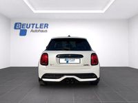 Gebraucht Mini Cooper S 178 PS (130 kW) 2023 Nanuq white Kleinwagen