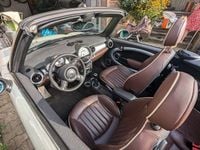 Gebraucht Mini Cooper Cabriolet 122 PS (89 kW) 2011 Weiß Cabrio