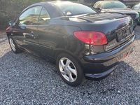 Gebraucht Peugeot 206 CC Platinum 109 PS (80 kW) 2005 Cabrio