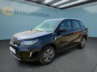 Neu Suzuki Vitara Club 110 PS (80 kW) 2026 Schwarz SUV