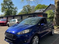 Gebraucht Ford Fiesta SYNC Edition 101 PS (74 kW) 2015 Blau Kleinwagen
