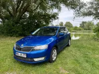 Gebraucht Skoda Rapid Ambition 105 PS (77 kW) 2014 Blau Kleinwagen