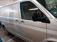 Gebraucht VW T5 131 PS (96 kW) 2006 Grau Van