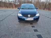 Gebraucht VW Fox 60 PS (44 kW) 2005 Blau Kleinwagen