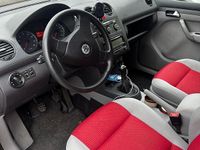 Gebraucht VW Caddy 102 PS (75 kW) 2009 Rot Van / Kleinbus