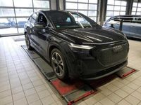 Gebraucht Audi e-tron Sportback S-Line 125 kW (170 PS) 2022 Mythosschwarz (metallic) SUV