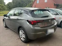 Gebraucht Opel Astra 122 PS (89 kW) 2019 Grau Limousine