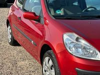 Gebraucht Renault Clio III Expression 55 PS (40 kW) 2006 Rot Limousine