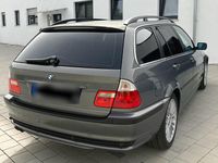 Gebraucht BMW 325 192 PS (141 kW) 2004 Grau Kombi