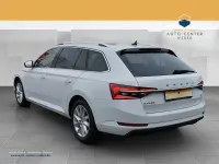 Gebraucht Skoda Superb Style 200 PS (147 kW) 2023 Weiß Kombi