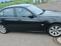 Gebraucht BMW 318 150 PS (110 kW) 2009 Schwarz Limousine