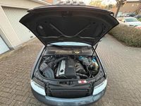 Używany Audi A4 100 KM (73 kW) 2002 Szary Sedan/Limuzyna