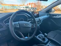 Gebraucht Ford Focus Cool & Connect 120 PS (88 kW) 2020 Weiß Kombi