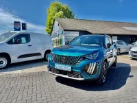 Neu Peugeot 2008 GT 145 PS (106 kW) 2026 Rot SUV